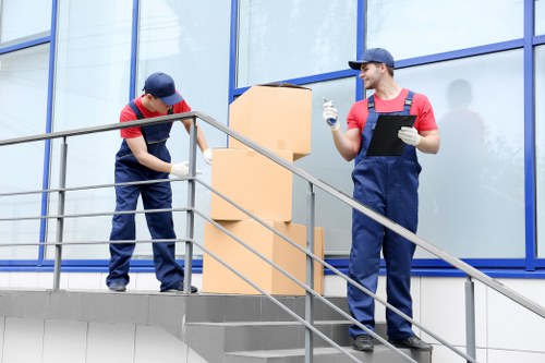 Apartment removals with lift access in Kensington