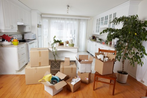 Removal truck hire for homes and offices in Kensington