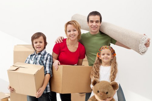 Local movers navigating Kensington street access and parking